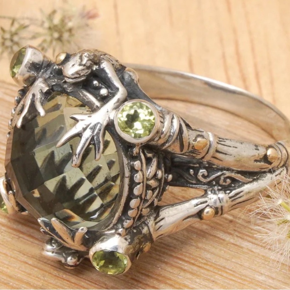 Kadek Hendra Tropical Rainforest Frog Funky Silver & Green Gemstone Ring size 10